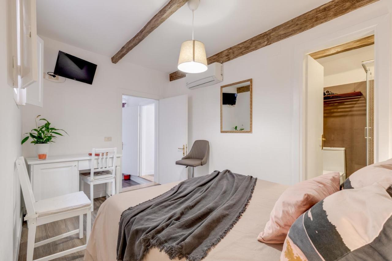 Domus De Fiori Apartment Rome Exterior photo